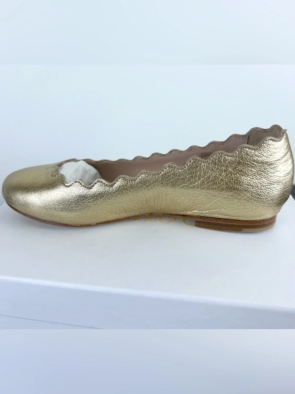 Chloe Kids Girls Lauren Scalloped Leather Ballet Flats, Gold ,32 EU
